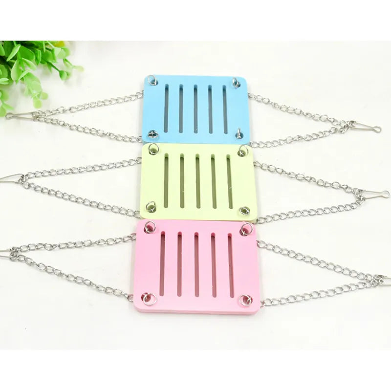 Cute Parrot Hamster Small Swing Shake Suspension Toy Hanging Bed Pet Products Entertainment Eexercise Toys for Small Animal