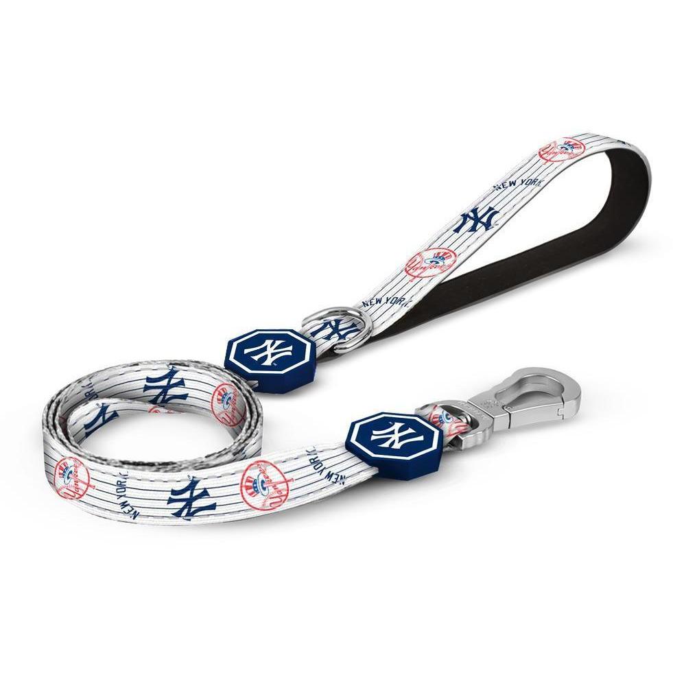 New York Yankees x Fresh Pawz | Leash